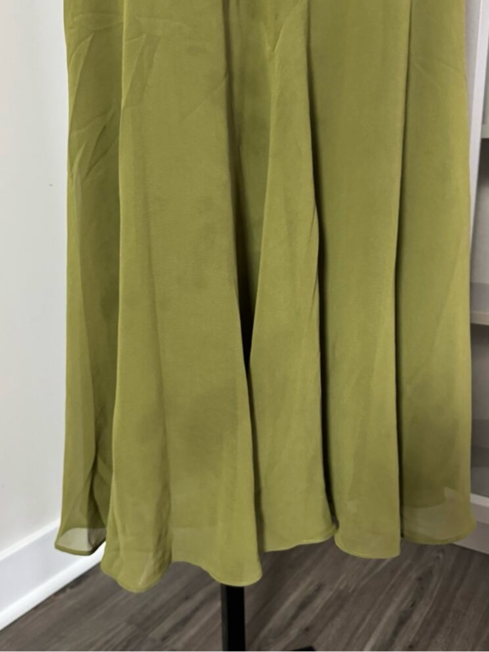 NWT Reformation Ziva Limited Edition Sequin Embellished Olive Green Midi Dress - Picture 5 of 10
